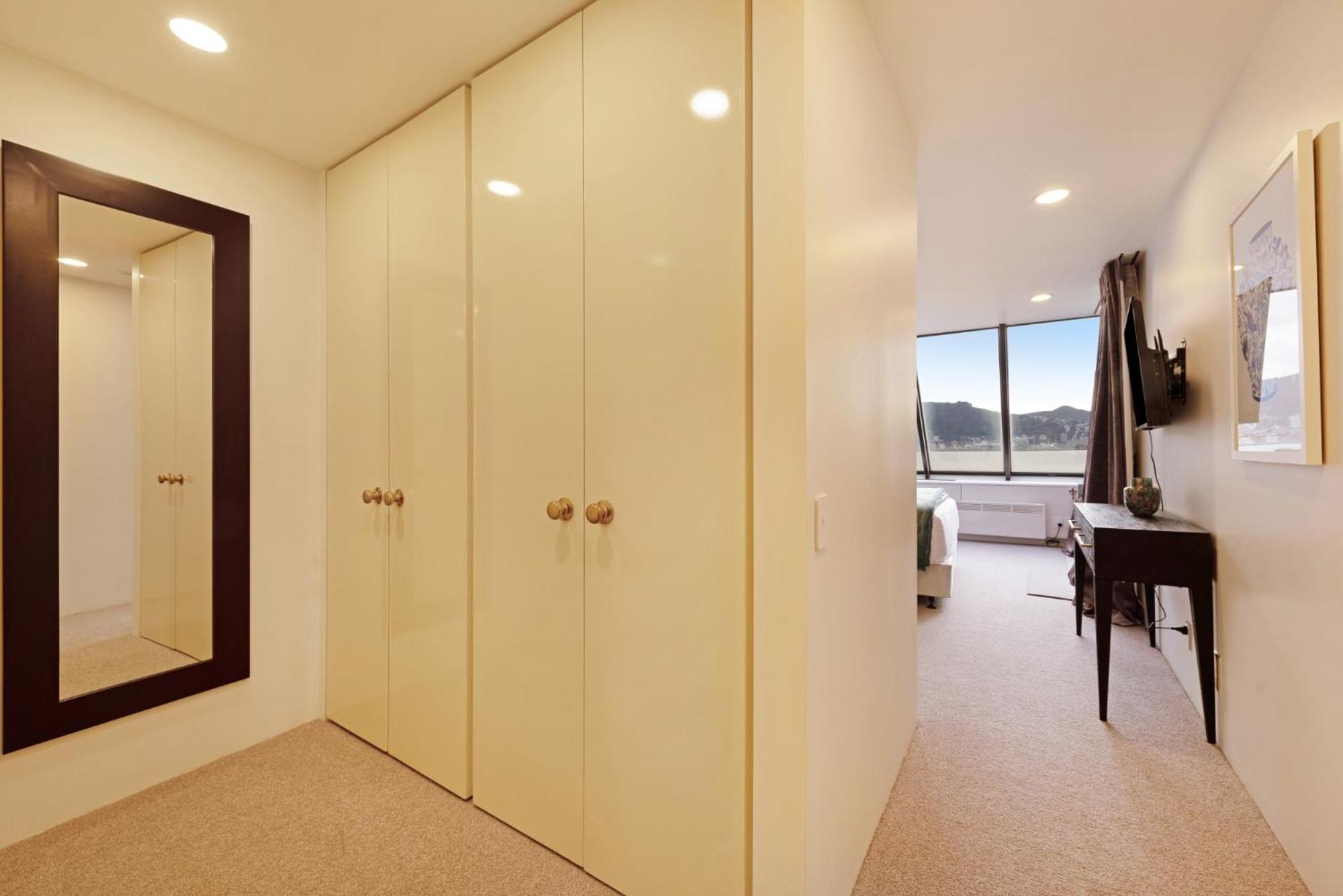 Bay Suites - 328 Oriental Parade Wellington Extérieur photo